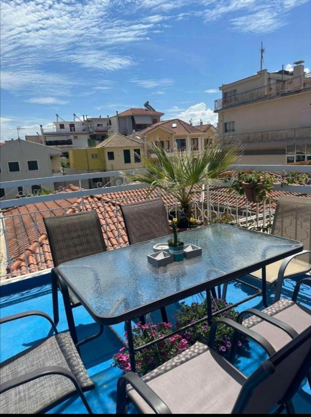 Sunday'S Apartment Preveza Exterior foto